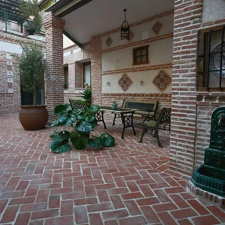 Apartment Apartmentos El Alfar Del Sacramento Toledo